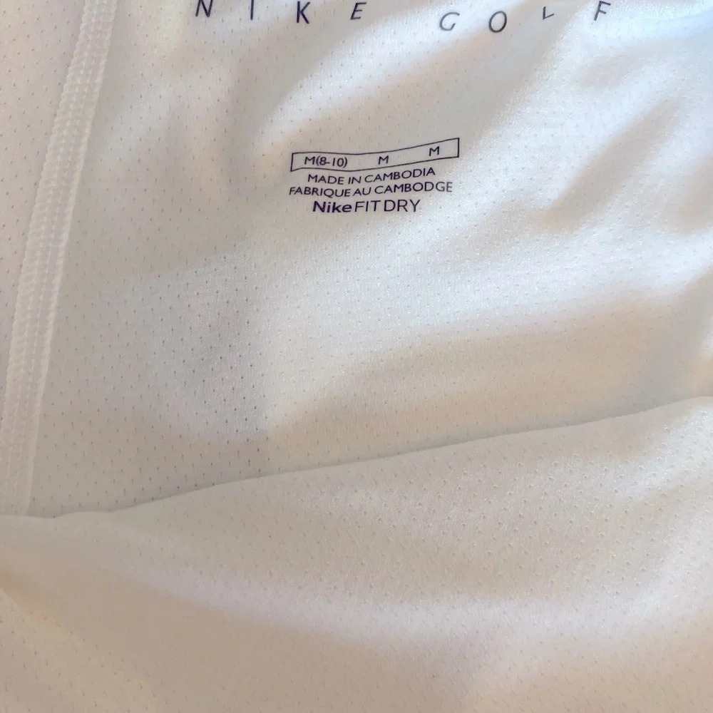 Nike Golf Skort - M white , pink trim , nylon spandex , NWOT